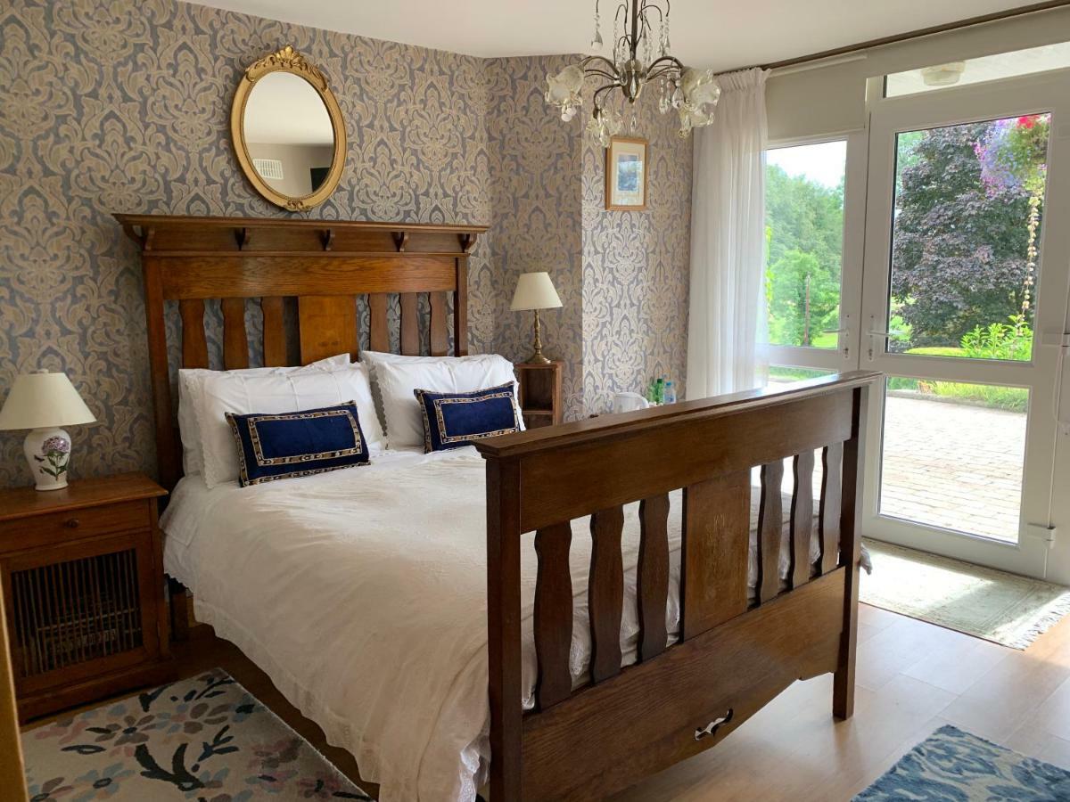 Clones 'Greenjoy - B&B Corconnelly Luaran gambar